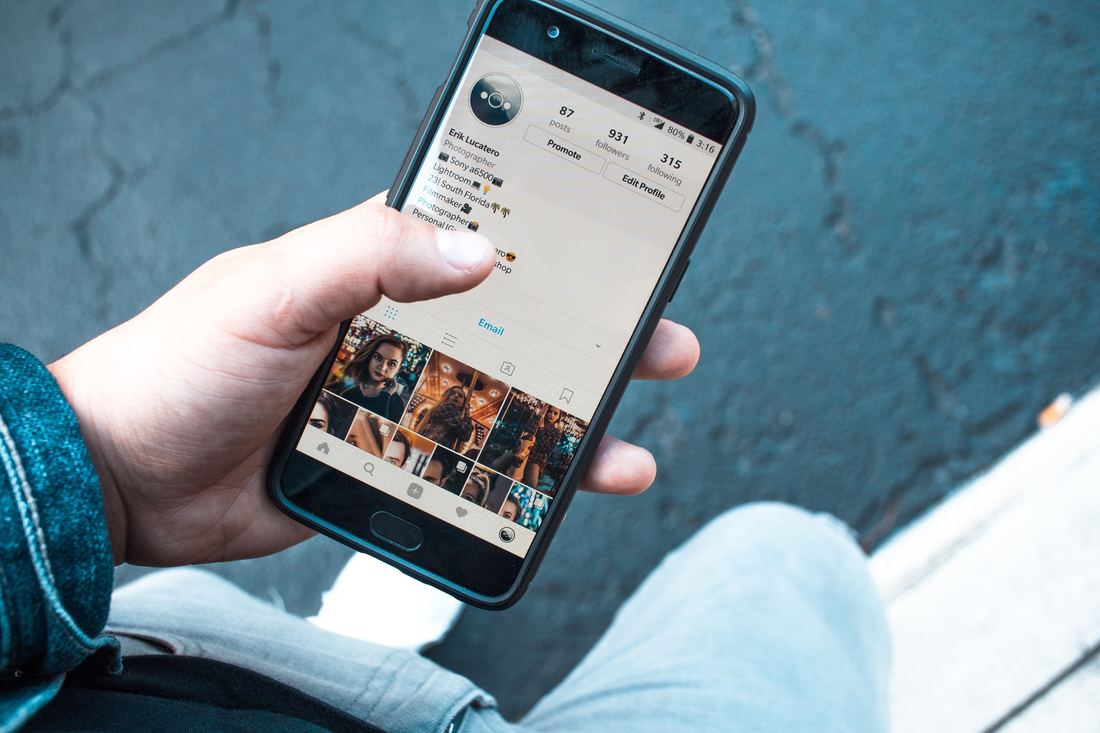 The Instagram Plus package includes the set up of one Instagram profile, with basic linking to your blog or website. 